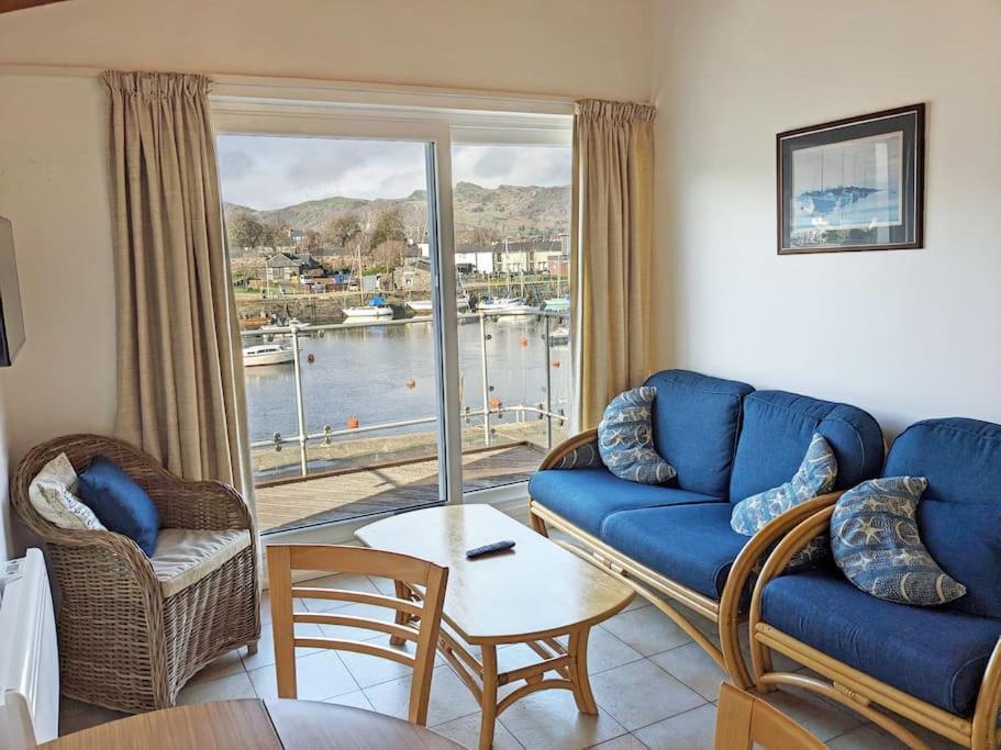 Harbour Haven: Spectacular Views Apartamento Porthmadog Exterior foto